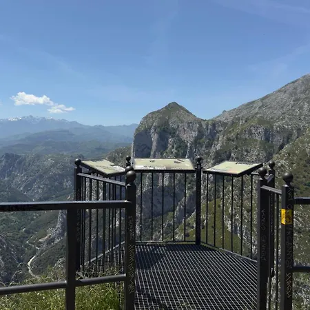 別荘 La Casuca De Cunaba